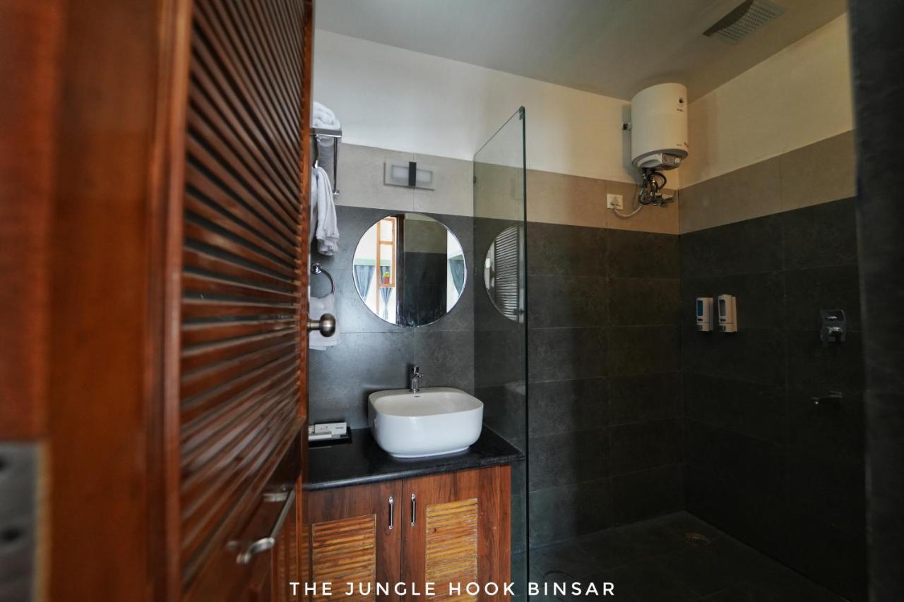 فندق The Jungle Hook Binsar المورا المظهر الخارجي الصورة